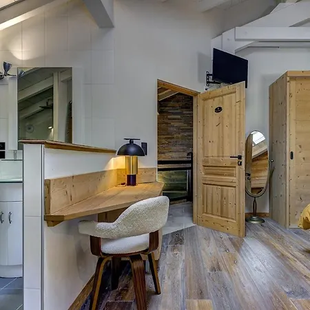 1937 Chalet *